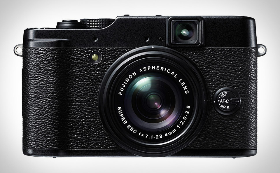 Fujifilm FinePix X10 Camera | Uncrate