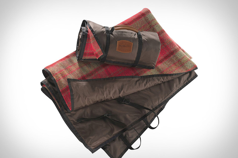Pendleton Roll-Up Blanket Pendleton Roll-Up Blanket