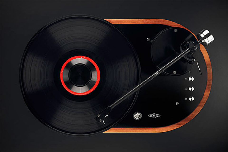 AMG V12 Turntable