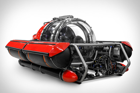 U-Boat Worx C-Explorer 5 U-Boat Worx C-Explorer 5