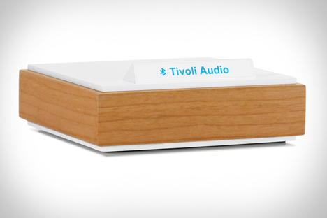 Tivoli BluCon Bluetooth Receiver Tivoli BluCon Bluetooth Receiver