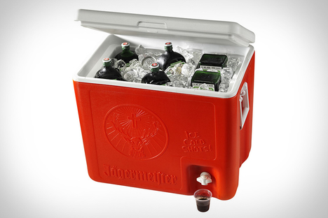Jagermeister 6-Bottle Shot Cooler Jagermeister 6-Bottle Shot Cooler
