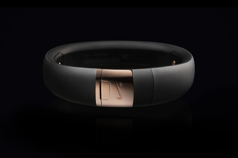 Nike+ FuelBand SE Rose Gold Nike+ FuelBand SE Rose Gold