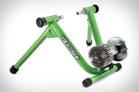 Kinetic Road Machine Fluid Trainer Kinetic Road Machine Fluid Trainer