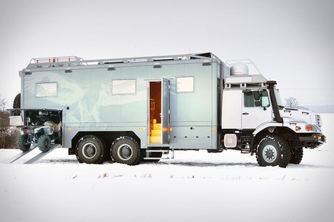 Mercedes-Benz Zetros 6x6 Vehicle Mercedes-Benz Zetros 6x6 Vehicle