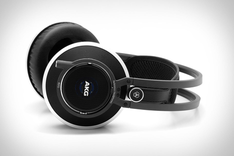 AKG K812 Headphones AKG K812 Headphones
