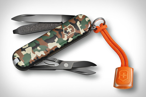 Victorinox Swiss Army Black Ice Classic SD Victorinox Swiss Army Black Ice Classic SD