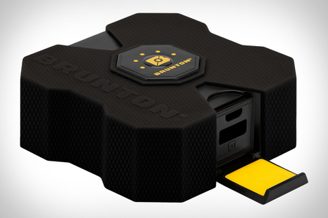 Brunton Revolt Power Bank Brunton Revolt Power Bank