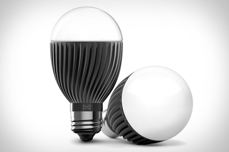 Misfit Bolt Smart Bulb Misfit Bolt Smart Bulb
