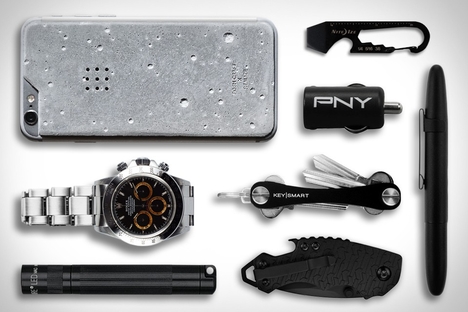 Everyday Carry: Lunar