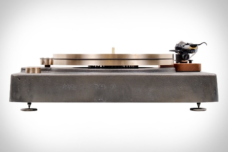 Fern & Roby Turntable Fern & Roby Turntable