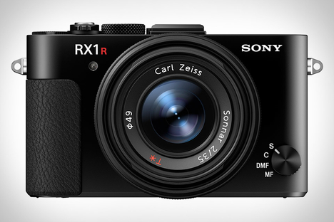 Sony Cyber-Shot RX1R II Camera Sony Cyber-Shot RX1R II Camera
