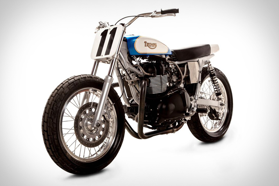 Triumph Bonneville t100 Tracker