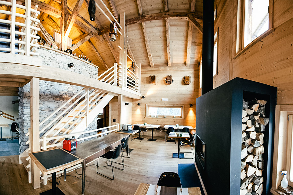 Whitepod Hotel
