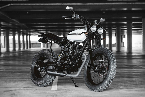 Deus Ex Machina Two-Up Yamaha Motorcycle Deus Ex Machina Two-Up Yamaha Motorcycle