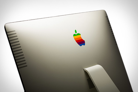 Colorware Retro iMac Colorware Retro iMac