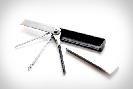 EvadeClip Escape Multi-Tool EvadeClip Escape Multi-Tool