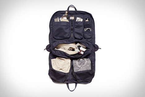 The Lost Explorer Traveler Bag The Lost Explorer Traveler Bag