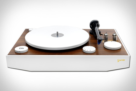 G. Pinto On Turntable G. Pinto On Turntable