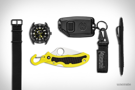 Everyday Carry: Dive Everyday Carry: Dive