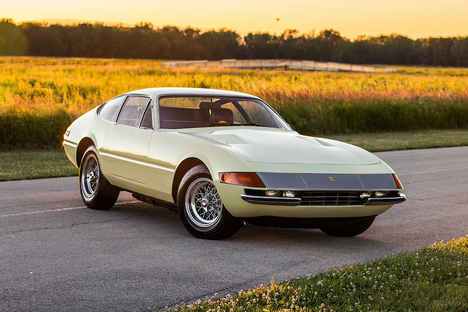 1971 Ferrari 365 GTB-4 Daytona Berlinetta 1971 Ferrari 365 GTB-4 Daytona Berlinetta