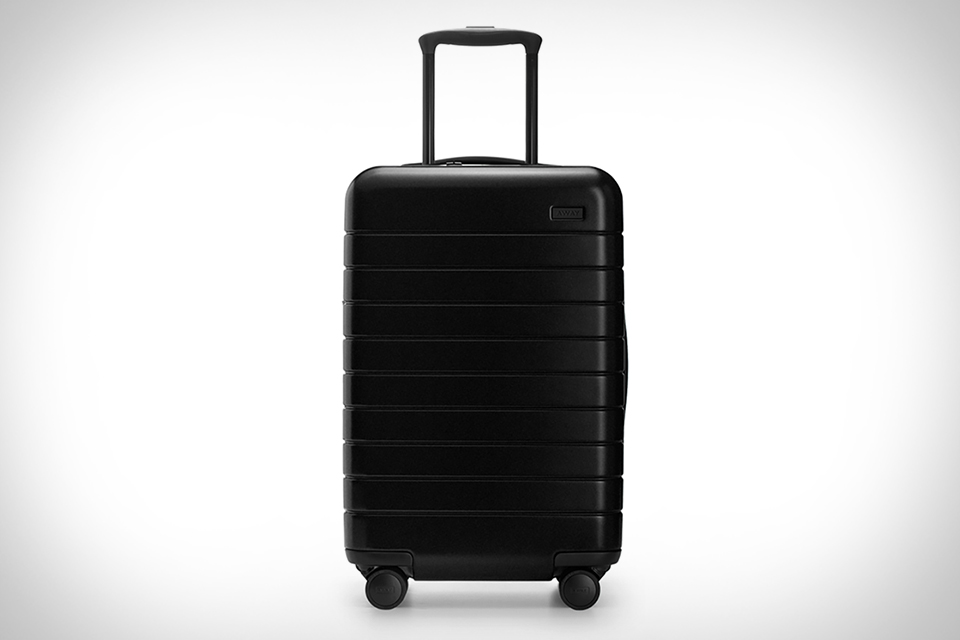 MARC NEWSON PRESENTS THE NEW ROLLING LUGGAGE BY LOUIS VUITTON