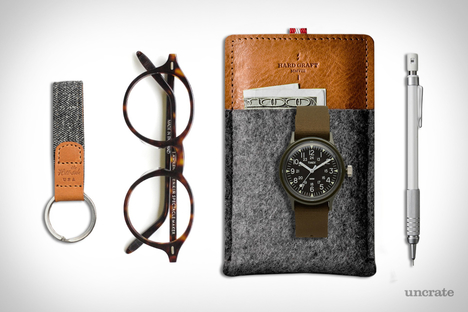 Everyday Carry: Spectacle Everyday Carry: Spectacle