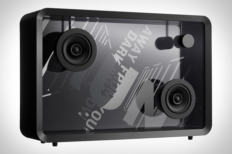 Lyric Speaker Lyric Speaker