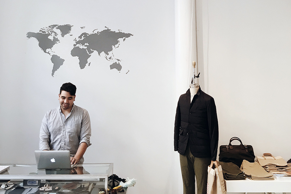 Apolis Community Centre