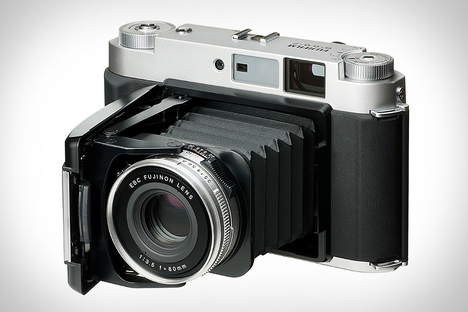 Fujifilm GF670 Rangefinder Camera Fujifilm GF670 Rangefinder Camera