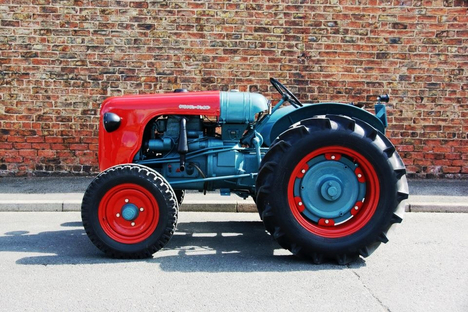 1955 Lamborghini DL25 Tractor