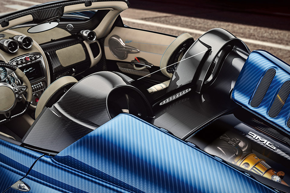 Pagani Huayra Roadster
