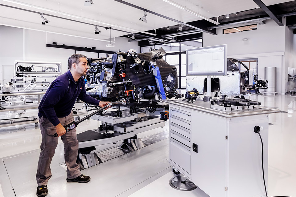 Process: Bugatti Chiron