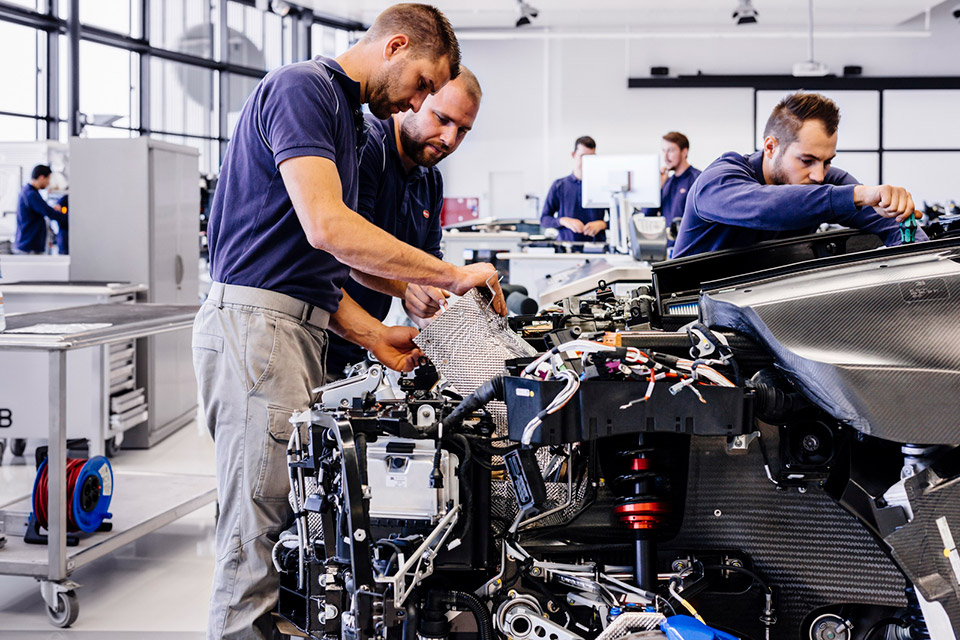 Process: Bugatti Chiron