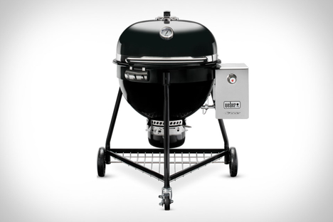 Weber Summit Charcoal Grill Weber Summit Charcoal Grill