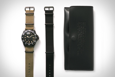 Vague ブラック・サブマリーナ・ウォッチ