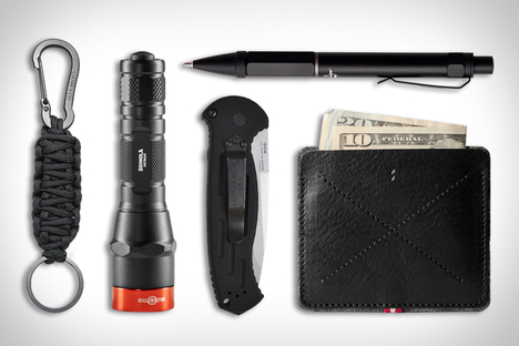 Everyday Carry: Black Light