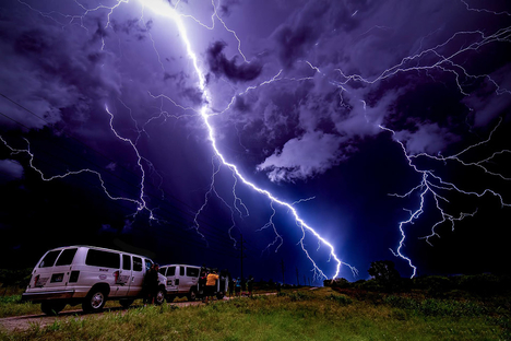 Extreme Tornado Tours Extreme Tornado Tours
