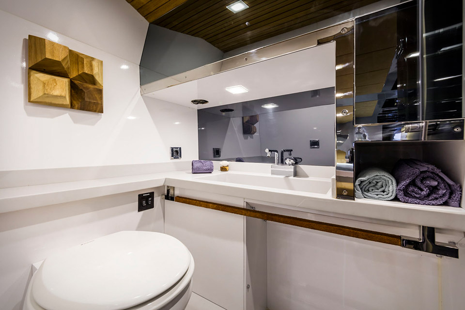 Mazu Thirtyeight Yacht