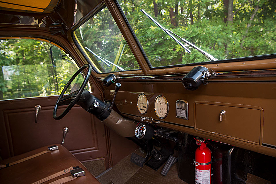 1937 Yellowstone Park Tour Bus