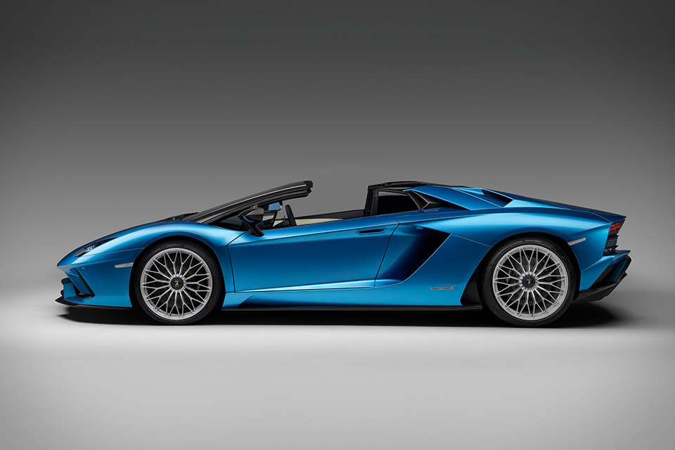 Lamborghini Aventador S Roadster