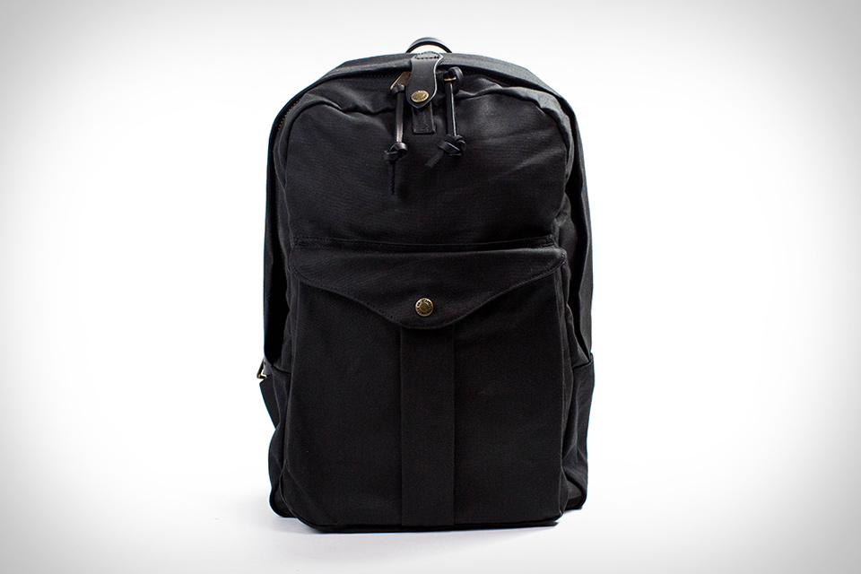 filson rucksack black