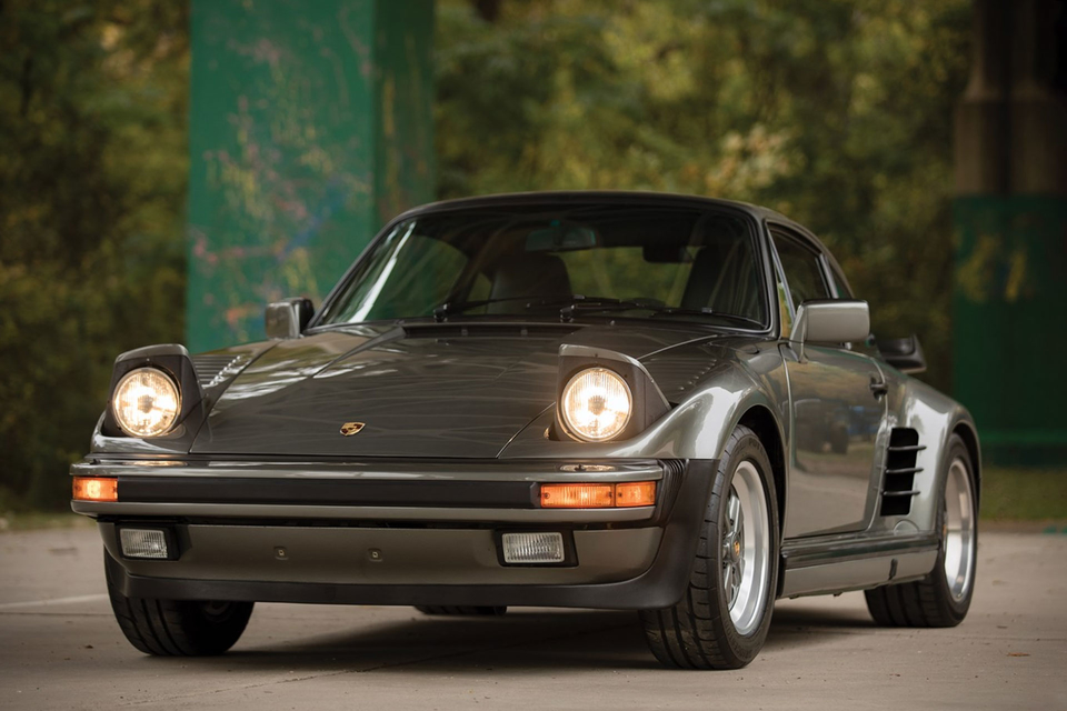 1988年型ポルシェ 911ターボフラットノーズ | Uncrate