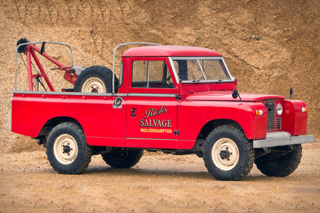 1966 Land Rover Recovery Truck 1966 Land Rover Recovery Truck