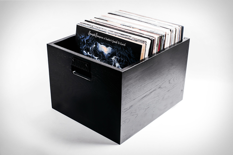 Symbol Audio x Uncrate Dovetail Record Crate