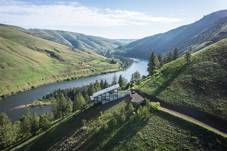 クリアウォーター キャニオンハウス