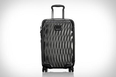 トゥミ ラティテュードラゲッジコレクション