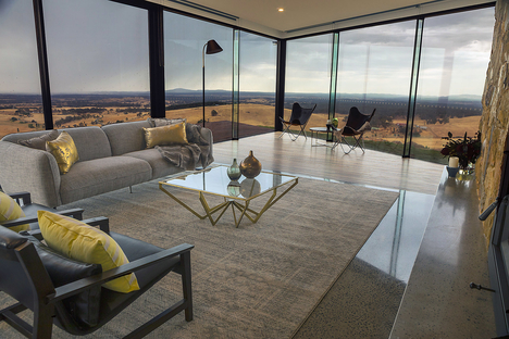 スカイハイ・ハウス