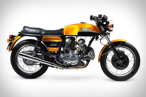 1974 Ducati 750 GT Motorcycle 1974 Ducati 750 GT Motorcycle