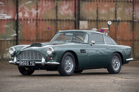 1962 Aston Martin DB4 Series IV 1962 Aston Martin DB4 Series IV